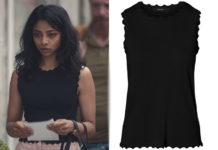 DEMAIN NOUS APPARTIENT : le top noir festonné de Lou dans l’épisode 969