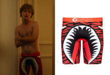 THE WHITE LOTUS : Quinn’s boxer briefs in S1E02