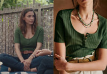 DEMAIN NOUS APPARTIENT : le t-shirt vert à col boutonné de Louise dans l’épisode 1007