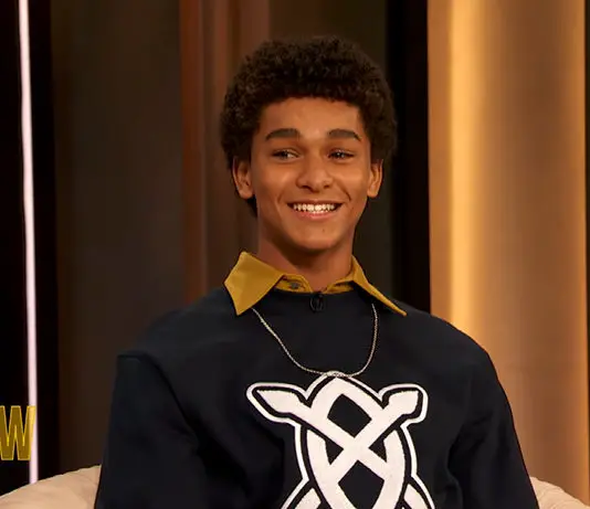 THE DREW BARRYMORE SHOW : Jaden Michael’s sweater