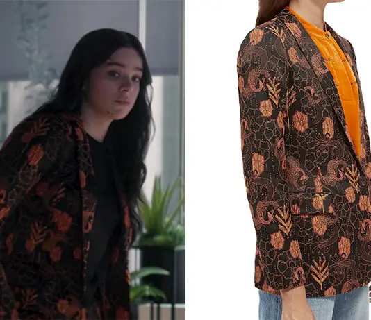 HAWKEYE : Kate’s floral blazer in S1E02