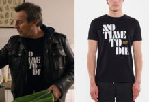 Léo Matteï, brigade des mineurs : le t-shirt ‘James Bond’ de Léo dans l’épisode 9×05