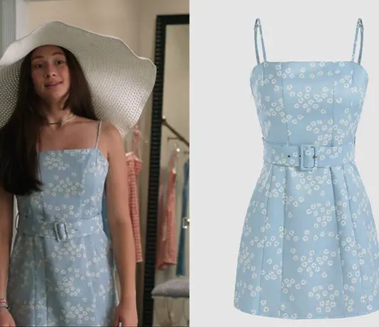 The Summer I Turned Pretty : Belly’s blue floral dress in S1E02