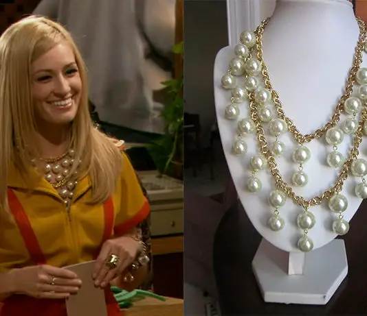 2 BROKE GIRLS : Caroline’s Gold and Pearl Necklace