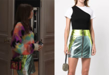EMILY IN PARIS : Emily’s metallic skirt in S3E01