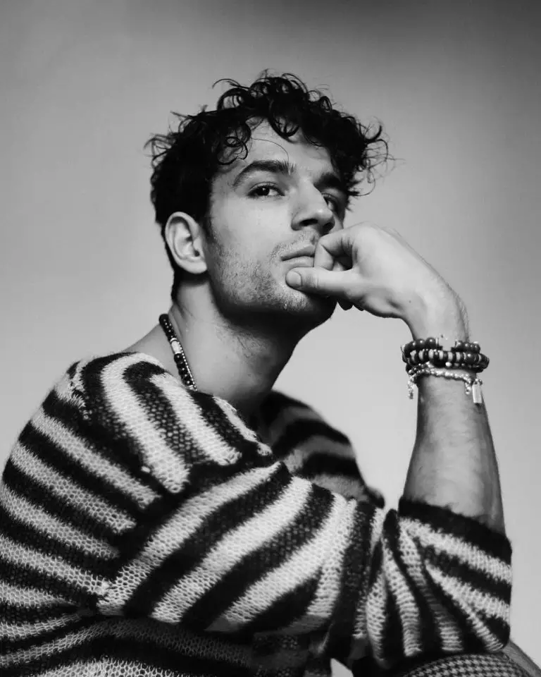 PHOTOS : Mikaël Mittelstadt devant Lisa Lesourd