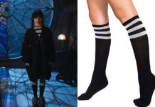 WEDNESDAY : Wednesday’s black and white socks in S1E01