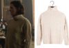 YOU : Kate’s linen roll neck sweater in S4E04