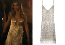 YOU : Phoebe’s fringe dress in S4E01