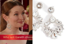 CLASS OF 07 : Zoe’s earrings in S1E01