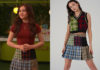 XO KITTY : Kitty’s skirt with a mix of plaid prints in S1E05