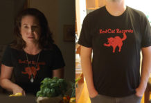 TRACKER : Teddi’s red cat records tee in S1E01