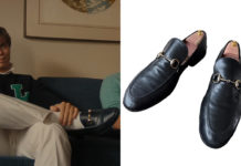 Monstres : L’histoire de Lyle et Erik Menendez : les mocassins noirs de Lyle dans l’épisode 2