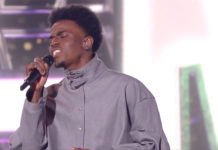 STAR ACADEMY : la tenue de Franck lors de la finale du 25 janvier