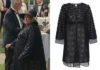 KNOKKE OFF : Jeunesse dorée : le manteau de Jacqueline dans l’épisode 2×01